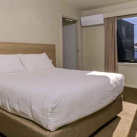 Elimatta Hotel Devonport Exterior photo